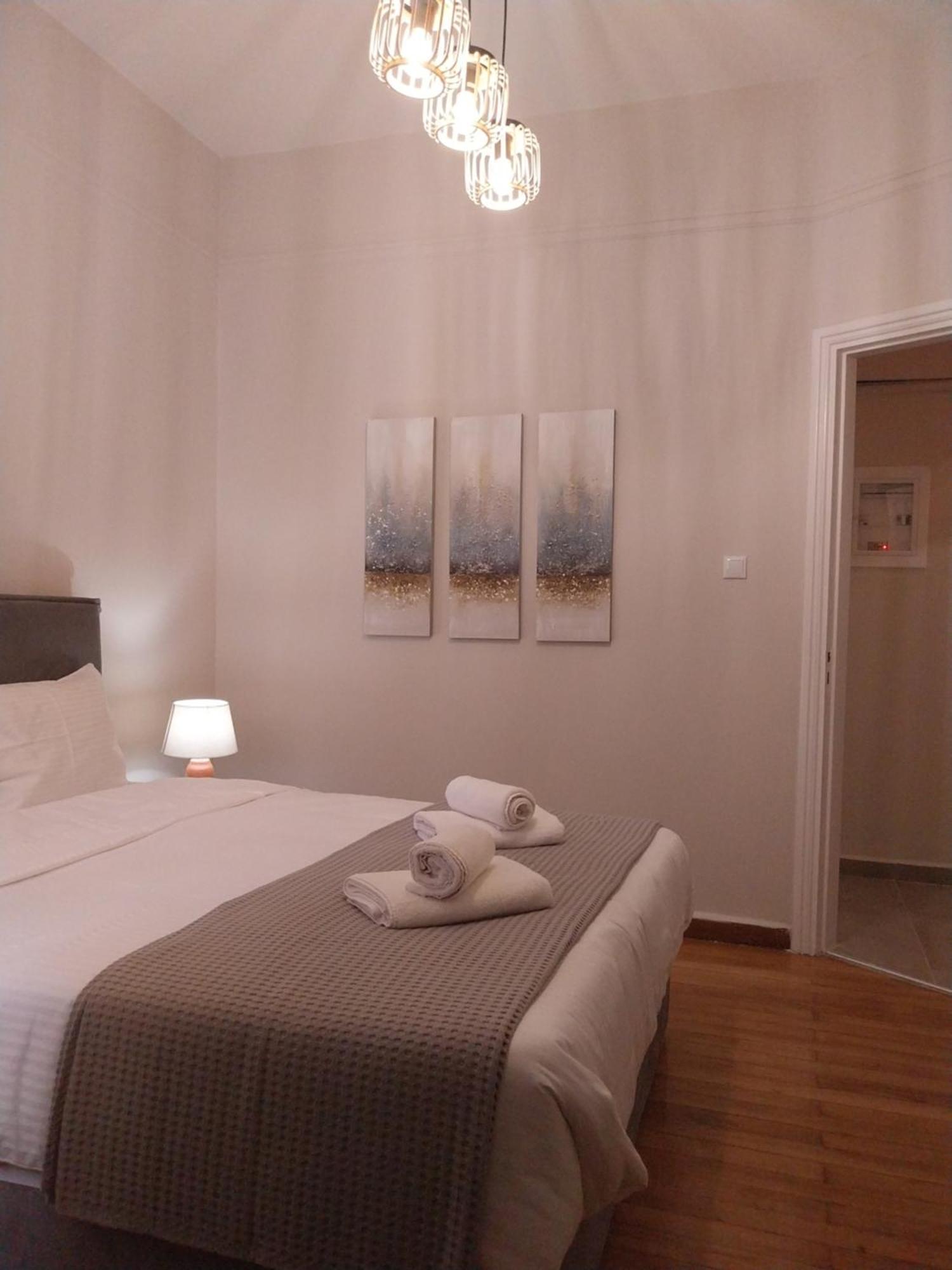 Athens Lovely Apartment ภายนอก รูปภาพ