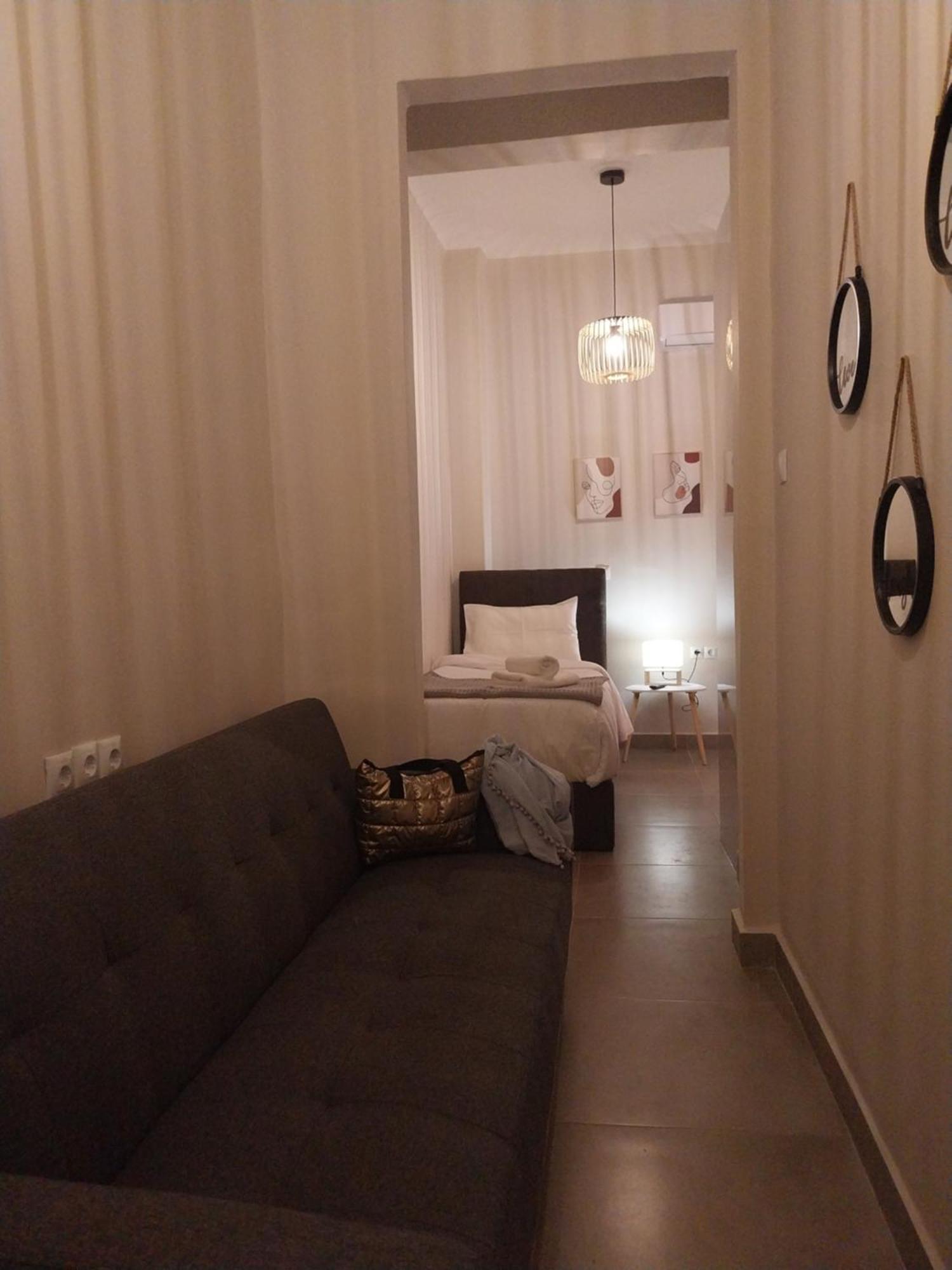 Athens Lovely Apartment ภายนอก รูปภาพ